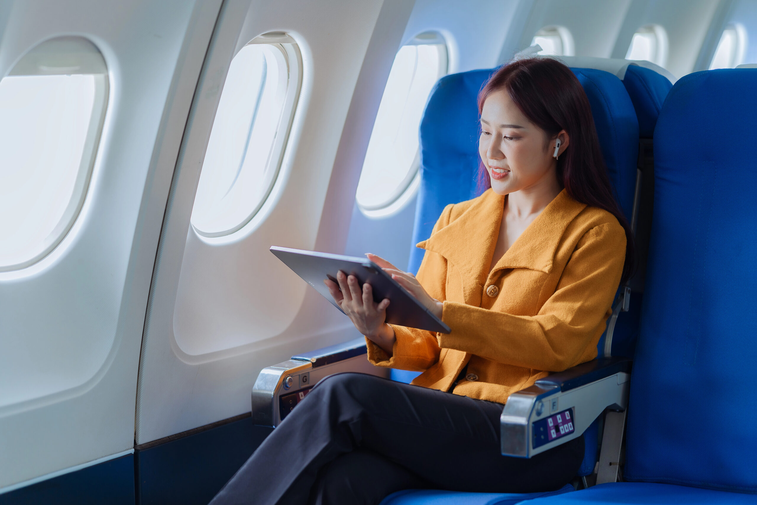 Best Lower Back Support for Airplane Travel